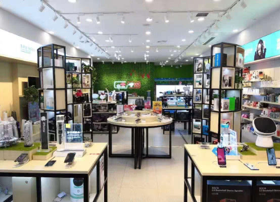 数码配件界的“新战场” 轻奢品牌为何选择泰国等海外实体店作为下一站？
